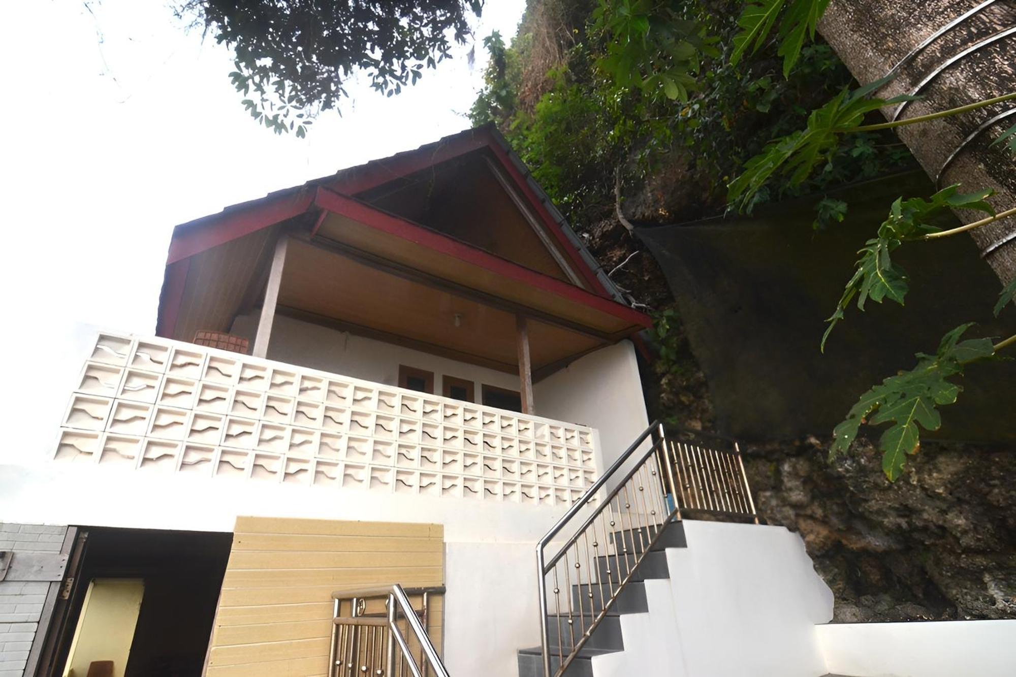 Villa Kopiori Γιογκιακάρτα Εξωτερικό φωτογραφία